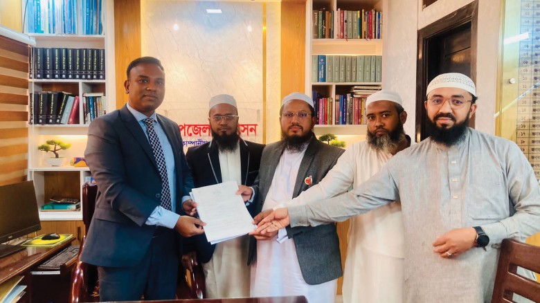 নোয়াখালী-৫: মনোনয়নপত্র সংগ্রহ করলেন ইসলামী আন্দোলনের মাওলানা আবু নাছের